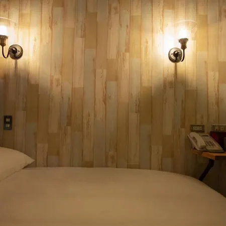 The Rooms Inn